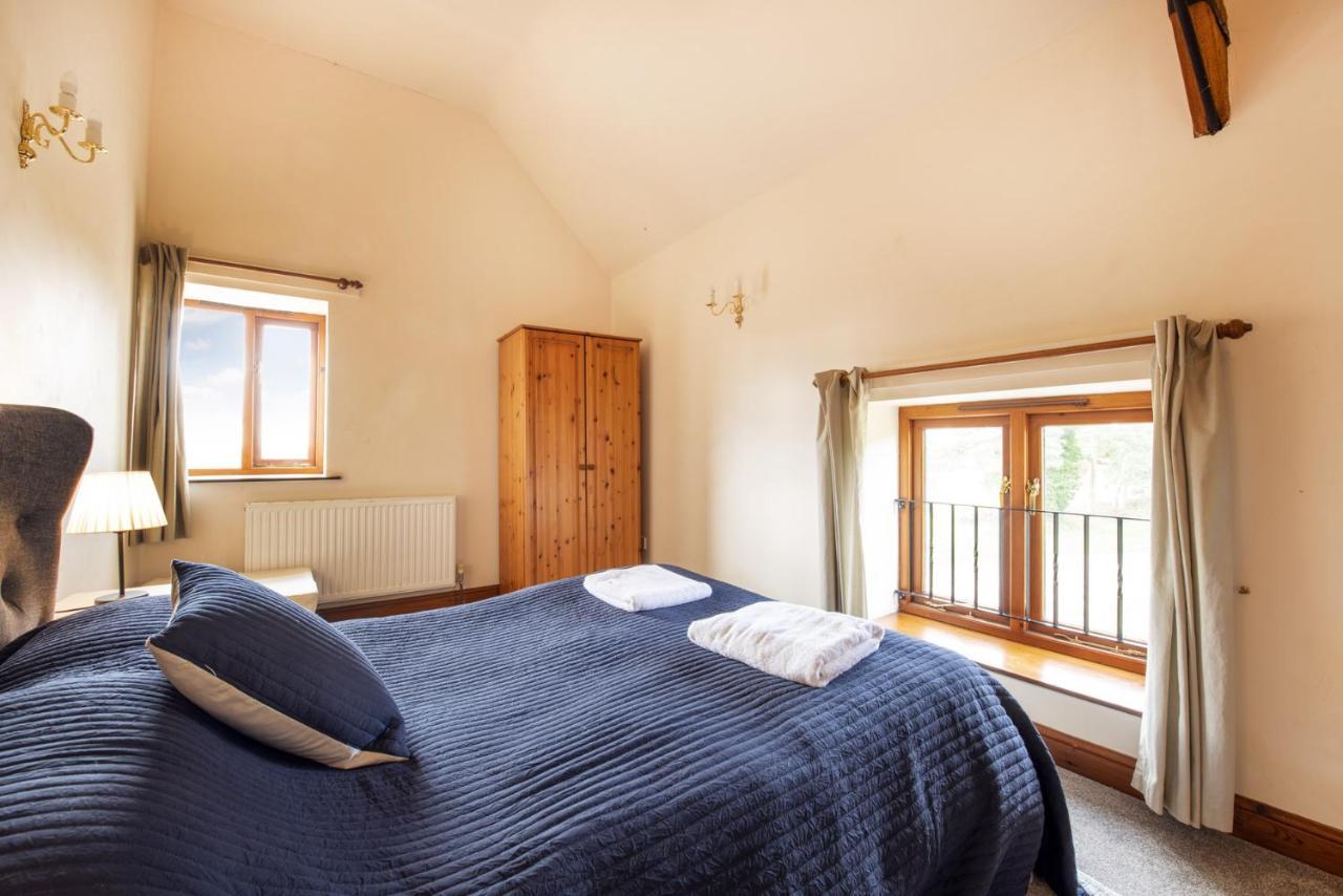 Somersal Cottages Ашбърн Екстериор снимка