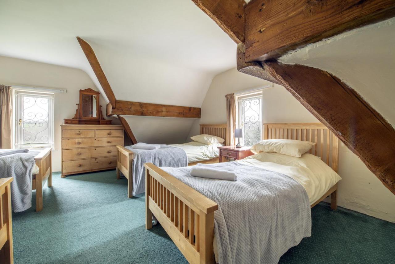 Somersal Cottages Ашбърн Екстериор снимка
